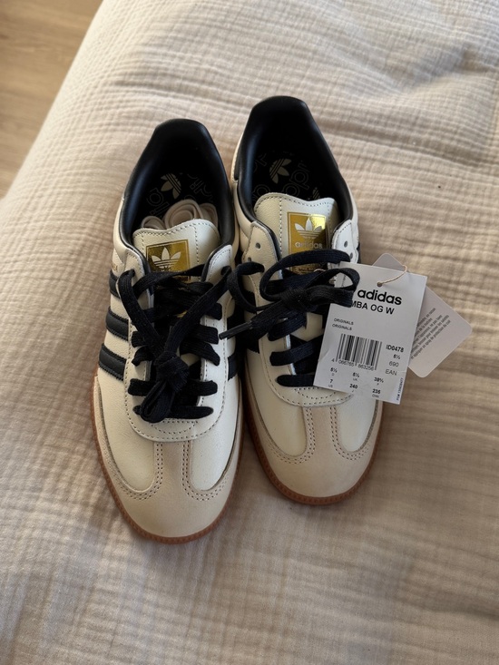 adidas Shoes - adidas Samba OG W Sneakers in White, Black & Gold